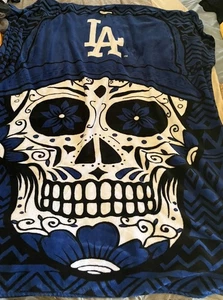 Manta de béisbol LOS ANGELES DODGERS DIOS DE LOS MUERTOS fanáticos de la MLB - Imagen 1 de 4
