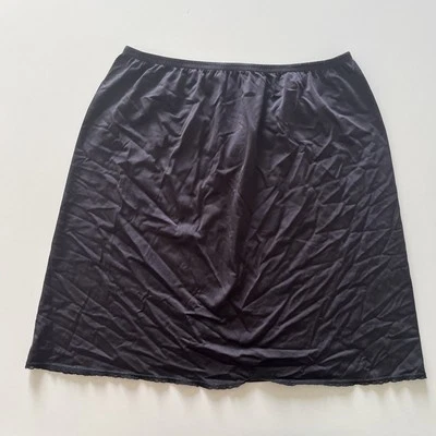 Pantalón corto Vanity Fair para mujer talla M 18" negro sin cordones 100 % nailon Foto 1 de 4