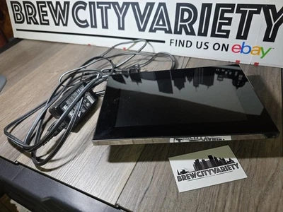 Sony Digital Photo Frame DPF-v900 S-Frame Black 9 Inch - Image 1 of 4