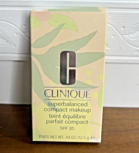 Clinique Superbalanced Compact Makeup #17 Warm Wheat SPF 20 (NIB) - Picture 1 of 9