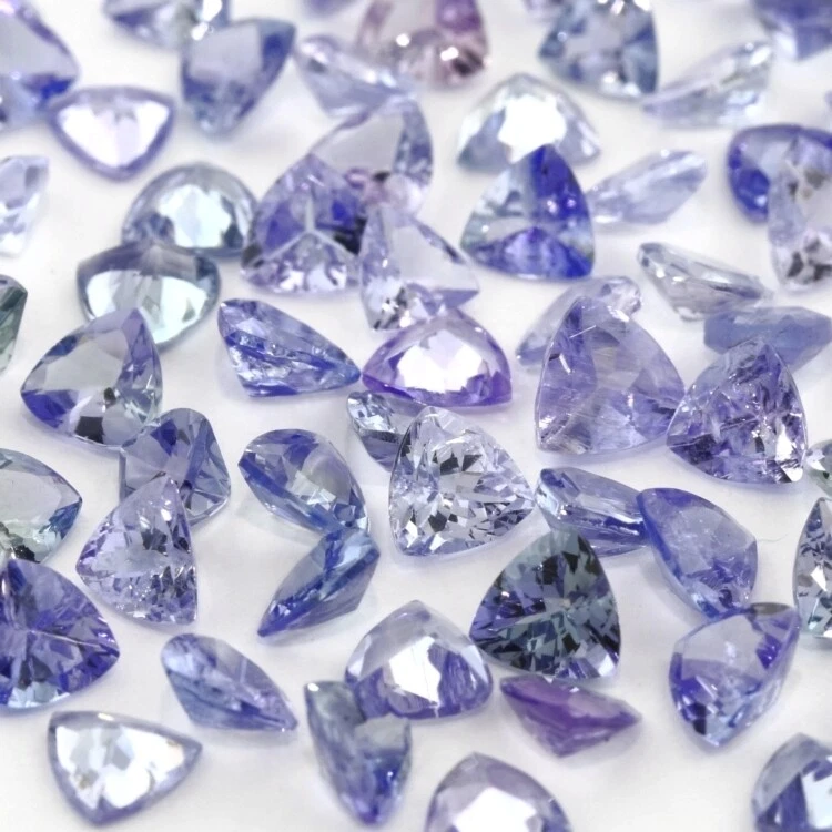 TANZANITA 3,5 MM BILLONES CORTE TIERRA TRATADA EXTRAÍDA PIEDRA ÚNICA F-5132 Foto 1 de 1