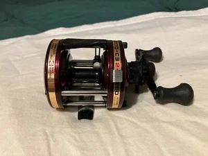 Abu Garcia 5500 C3 2 Speed Ambassadeur Baitcast Fishing Reel Super Clean Reel - Picture 1 of 12