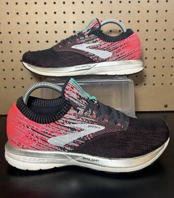 Brooks Ricochet Zapatos para Correr Caminar Tenis Negro Rosa - Para Mujer Talla 9.5 Foto 1 de 4