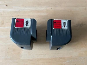 JLL S300 Laufband Teil Endkappen Deck x2 beidseitig - Bild 1 von 3