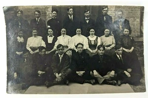 Fotografia d'epoca scuola superiore foto anziani e juniores 1904-1918 cartolina RPPC - Foto 1 di 4