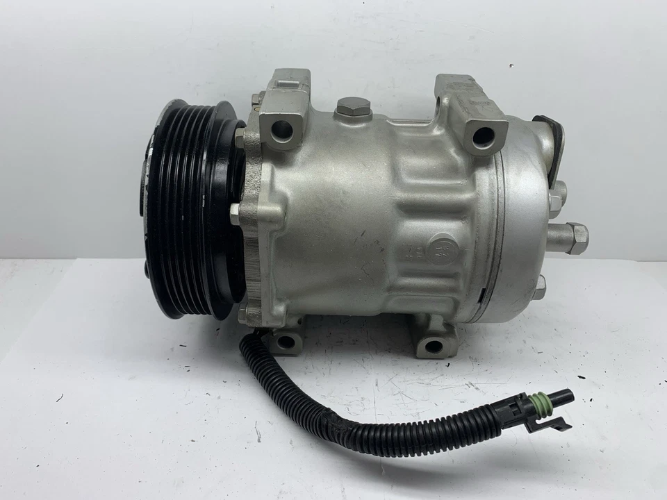 Compressor CA 1990-1992 Dodge Monaco  - Imagem 1 de 4