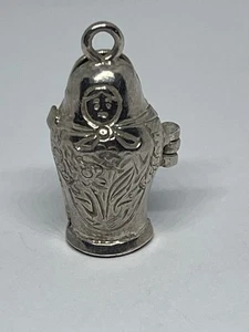 Vintage Matroschka Puppe öffnet sich für Puppe mechanisches Sterling Armband Charm - Bild 1 von 7