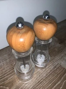 RETIRED PAMPERED CHEF Bamboo Salt & Pepper Grinders • Pair (2) 7" Tall #2196 - Picture 1 of 6
