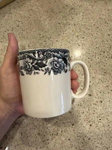 SPODE Delamere Black Mug 16 oz EUC; Black Floral Pattern on White - Picture 1 of 4