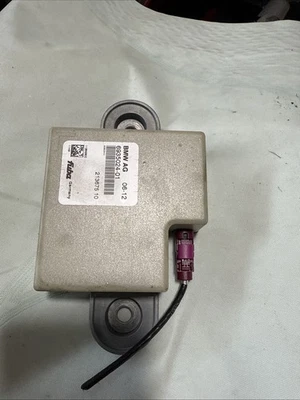 Módulo de control amplificador antena BMW F10 528i 535i 550i 2011-2016 6935024-01 OEM Foto 1 de 4