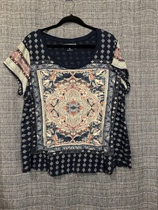 Camisa Lucky Brand Para Mujer 2X Azul Marino Boho Artística Camiseta Tapiz Estampado Festival Cómoda - Imagen 1 de 7