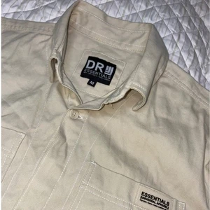 Men's DRYEssentials Khaki Beige Utility Work Shirt Size M Casual Button-Up - Picture 1 of 9