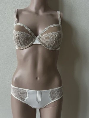 La Perla White Bra ( Size 36) Panties( Size 2) Set - Image 1 of 4