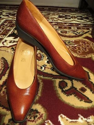 Zapatos Mocasines Bruno Magli Para Mujer Hechos en Italia Tomaia Pelle Marrón Sin Cordones 8 D Foto 1 de 4