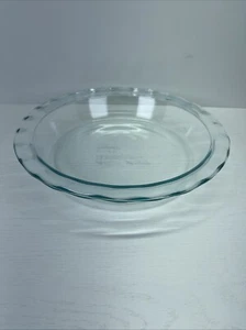 Pyrex Scalloped Edge Pie Dish C209 Wavy Clear Glass Deep 11 1/4” - Picture 1 of 3