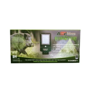 All Seasons Feeders Boar Light - Motion Activated Green LED - Picture 1 of 3
