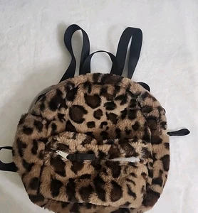 Neu mit Etikett Art Class Kunstfell Mini Rucksack Leopardenmuster - Bild 1 von 3