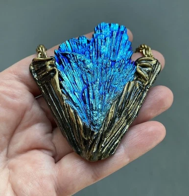 Adina Mills Kyanite Quartz Crystal Geode Necklace festival goth boho hippie - Image 1 of 4