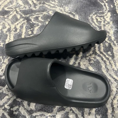 adidas Yeezy Slides Dark Onyx Size 10 ID5103 100% Authentic Next Day Shipping❗️ - Image 1 of 4