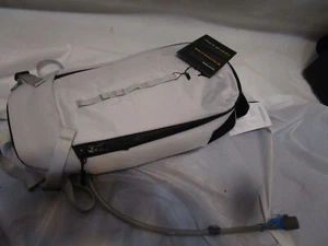new MXXY Hydration Pack- Space Grey - Free Shipping - Picture 1 of 1