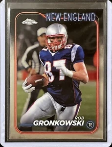 Rob Gronkowski - 2024 Topps Chrome Football #121 - Bild 1 von 1