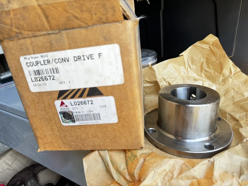 Acoplador nuevo Conv. Drive Ag-Chem Lor-Al Agco L026672 Nuevo en caja ** Foto 1 de 1