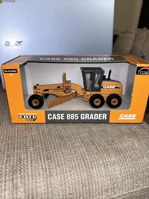 1:50 ERTL Britains 14409 CASE 885 ROAD GRADER GREAT LOAD ON LOW LOADER PLANT - Image 1 of 4