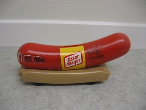 OSCAR MEYER WEINER MOBILE BANK 1992 U.S. OLYMPIC TEAM SPONSOR STICKER - Picture 1 of 3