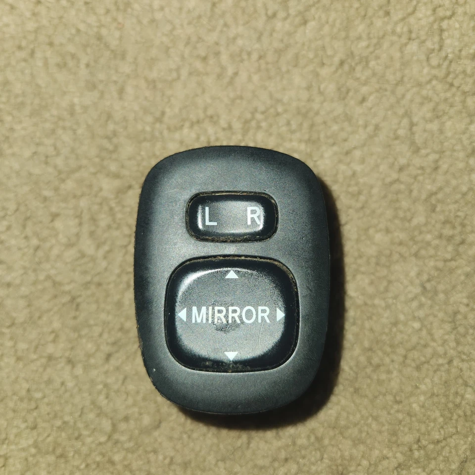 Interruptor de control del espejo retrovisor lateral Toyota Sequoia 2001-2004 no plegable OEM Foto 1 de 2