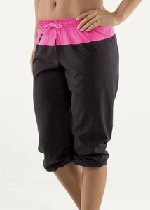 Lululemon Step Lively Crop Black Raspberry Size 10 - Picture 1 of 11