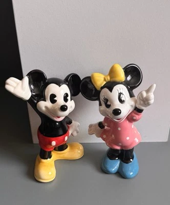 VINTAGE WALT DISNEY Minnie & Mickey Mouse Ceramic Porcelain 4” Figurine Japanese - Image 1 of 4