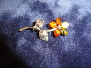 VINTAGE STERLING SILVER BALTIC AMBER  EGG YOLK PRETTY FLOWER PIN BROOCH - Picture 1 of 6