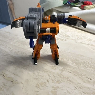 Transformers Armada - Smokescreen Crane Truck w/ Winch Autobot 6” Action Figure - Image 1 of 4