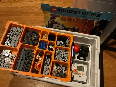 LEGO Mindstorms: Education Base Set (9797) - Image 1 of 4