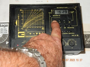 CENTRATHERM ZG252 CK-W Heizungserelung mit Schaltuhr, FUNKTIONSFÄHIG,TOP Zustand - Bild 1 von 23
