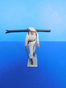 STARLUX / LES CHASSEURS ALPINS : CHASSEUR ALPIN AVEC SES SKIS SUR LE DOS - Imagen 1 de 6
