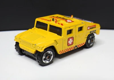 Mattel Matchbox 1:70 Amarillo Rescate Humvee Die Cast Hummer. Foto 1 de 4