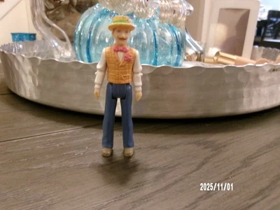 Fisher Price Sweet Streets Dollhouse Carnival Fair Dad Man Worker - Image 1 of 3