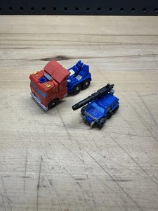 Transformers Generations Thrilling 30 Legends Class Optimus Prime and Roller - Picture 1 of 2