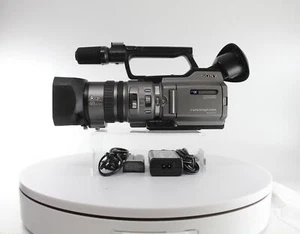Sony NTSC 3CCD MiniDV Handycam Camcorder 12x Zoom - Video Transfer (DCR-VX2100) - Picture 1 of 3