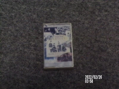 1995 Beatles Anthology 1 Cassette Box 2 Tape Set / EXC - Image 1 of 2