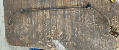 Barra oscilante SAAB 96 vintage década de 1960 fabricante de equipamento original nariz de touro de 3 cilindros - Imagem 1 de 4