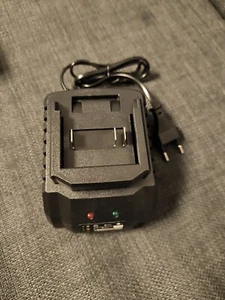 Ladegerät Für Makita 18,0V Li-ion Charger - Bild 1 von 6
