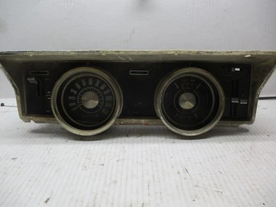 Cuadro de instrumentos Ranchero Falcon 1966 1967 Foto 1 de 4
