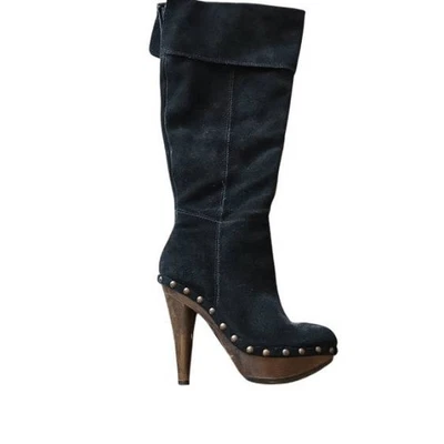 Bakers 女式 6.5 码麂皮绒及膝铆钉高跟靴 — 第 1/4 张图片