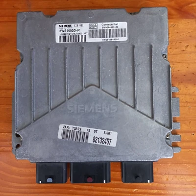 CALCULATEUR  PEUGEOT 307 HDI SIEMENS SID 801-DÉCODÉ- 5WS40020H-T / SW 9644895180 - Immagine 1 di 2
