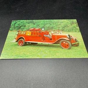 Postal de camión de bomberos Ford modelo AA 1931 Long Island Auto Museum Syosset NY sin usar - Imagen 1 de 6