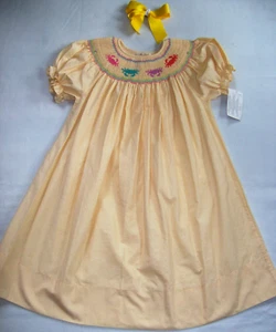 Girl 6Y NWT ~ROSALINA~ YELLOW & WHITE SEERSUCKER CRAB-THEMED SMOCKED DRESS & BOW - Picture 1 of 3