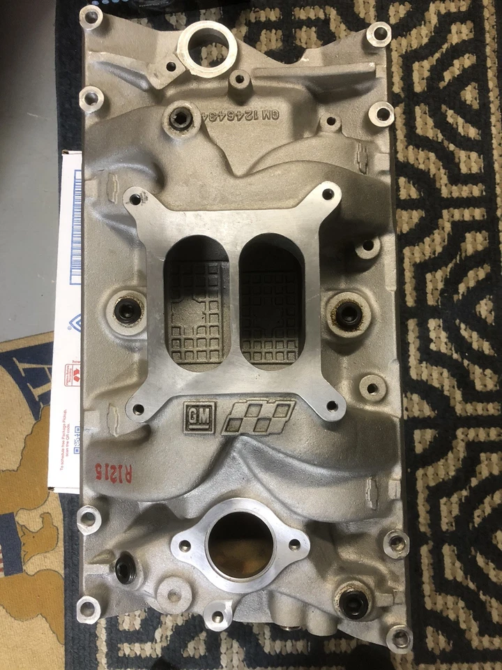 GM SBC Vortec Bowtie Aluminum Intake 12464340 USED - Image 1 of 4