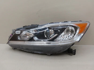Faro halógeno del lado del conductor delantero izquierdo Honda Accord 2016 OEM Foto 1 de 4